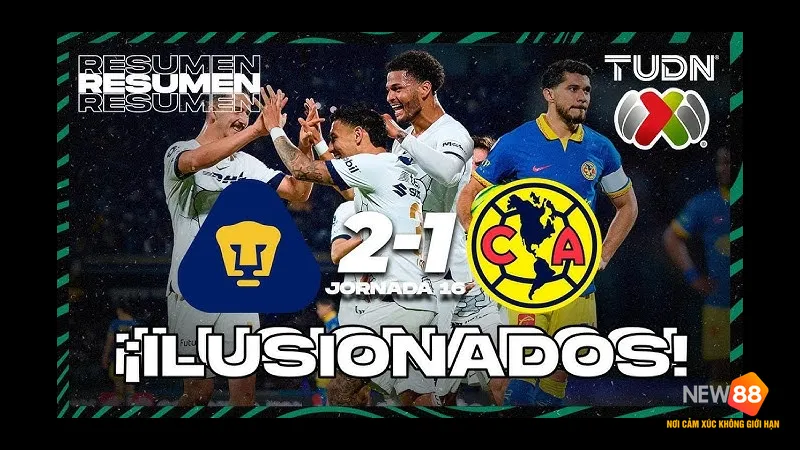 Cầu thủ của Club America đang tung c&uacute; s&uacute;t mạnh v&agrave;o khung th&agrave;nh của UNAM Pumas