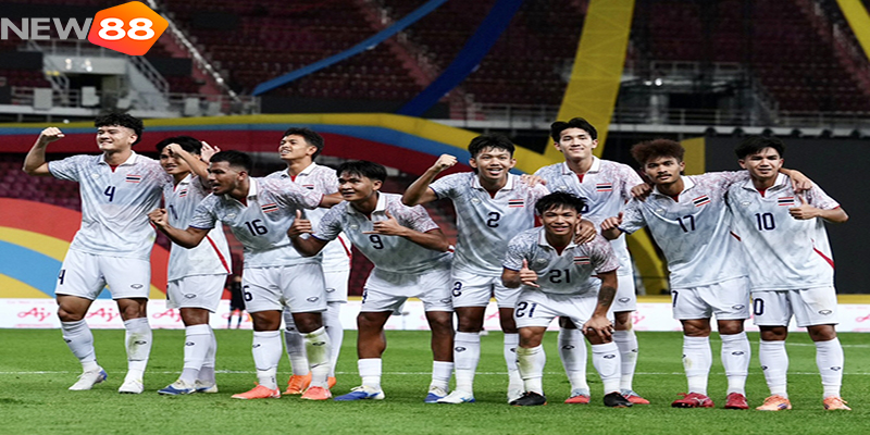 Đội h&igrave;nh xuất ph&aacute;t U22 Th&aacute;i Lan ở b&aacute;n kết SEA Games