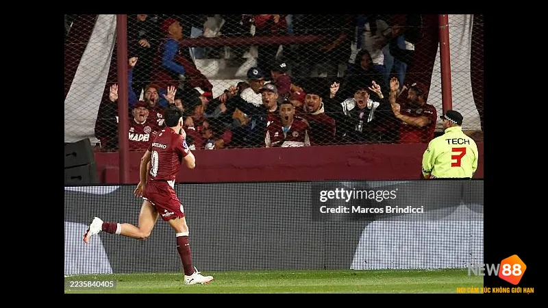 H&igrave;nh ảnh trận đấu giữa Fluminense v&agrave; Lanus - "Fluminense" vs "Lanus"