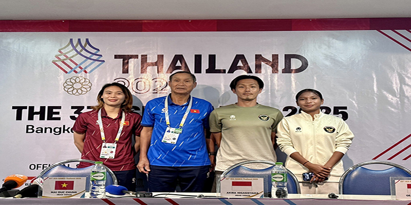 HLV Mai Đức Chung trước trận b&aacute;n kết b&oacute;ng đ&aacute; nữ của Việt Nam vs Indonesia