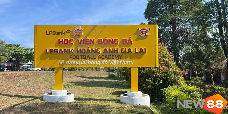 Học viện HAGL nơi đ&agrave;o tạo nhiều cầu thủ trẻ Việt Nam