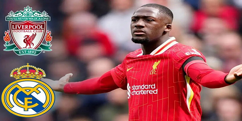 Konate trong m&agrave;u &aacute;o Liverpool