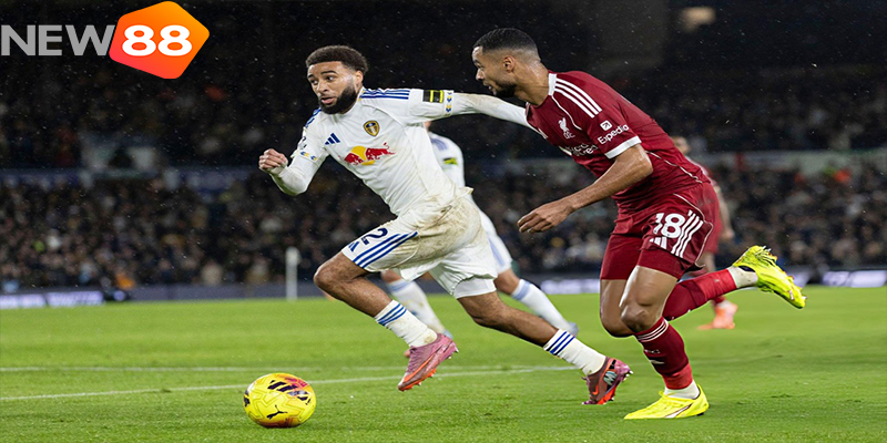 Liverpool v&agrave; Man City c&ugrave;ng mất điểm