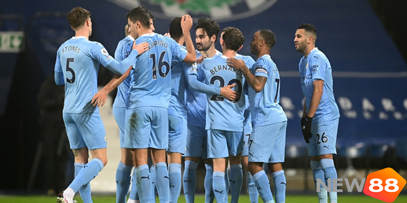 Man City hướng tới ng&ocirc;i đầu bảng